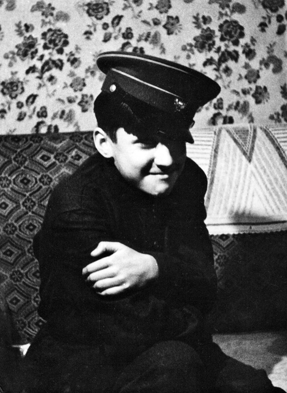 Олег Зверлин – школьник. 1950-е гг.