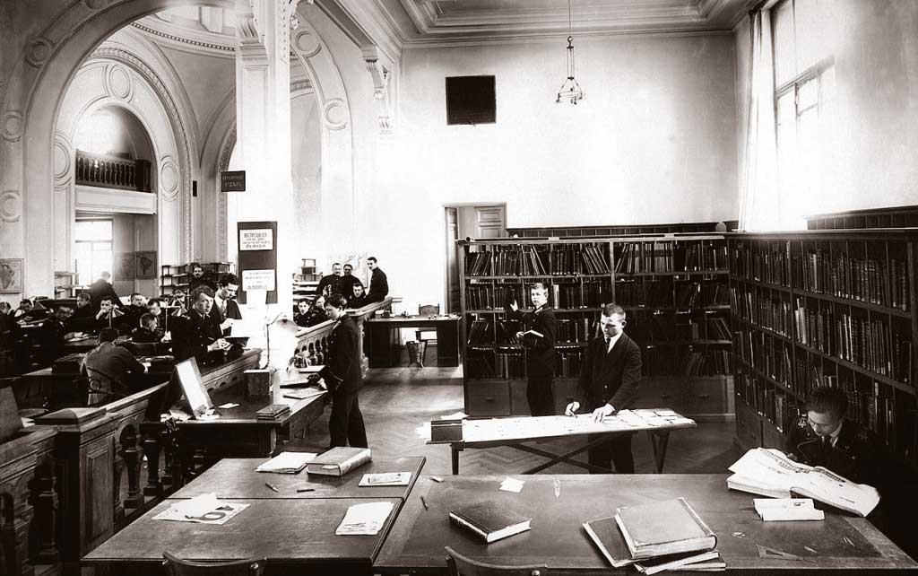 библиотека Политехнического института