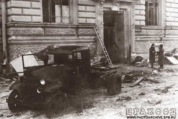 после бомбёжки 1941