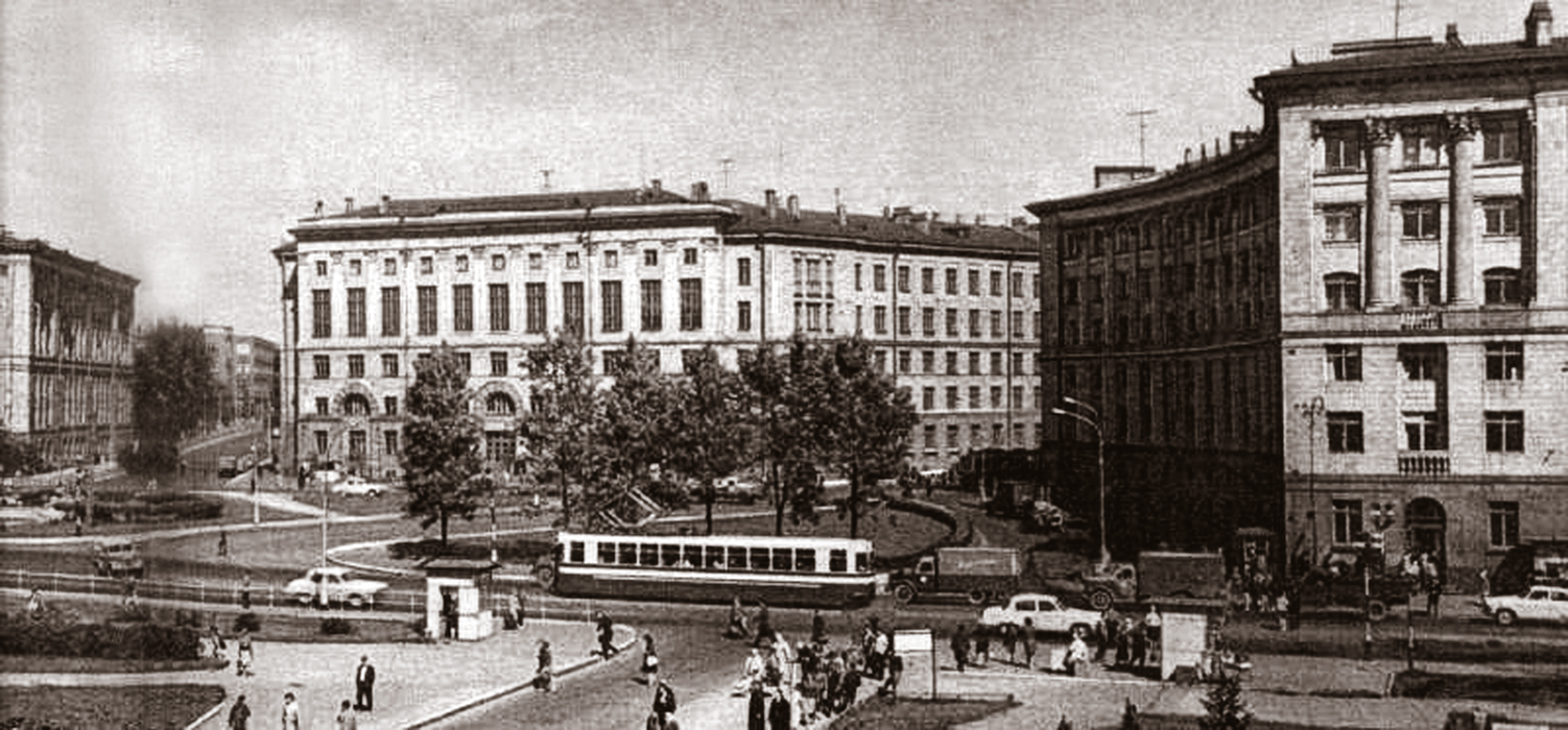 Светлановская площадь 1970-е